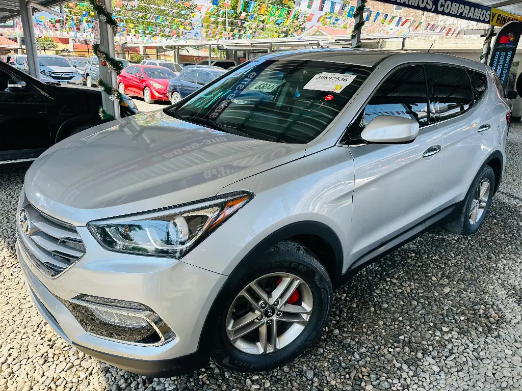 Hyundai Santa Fe Plateado 2018 Automatico