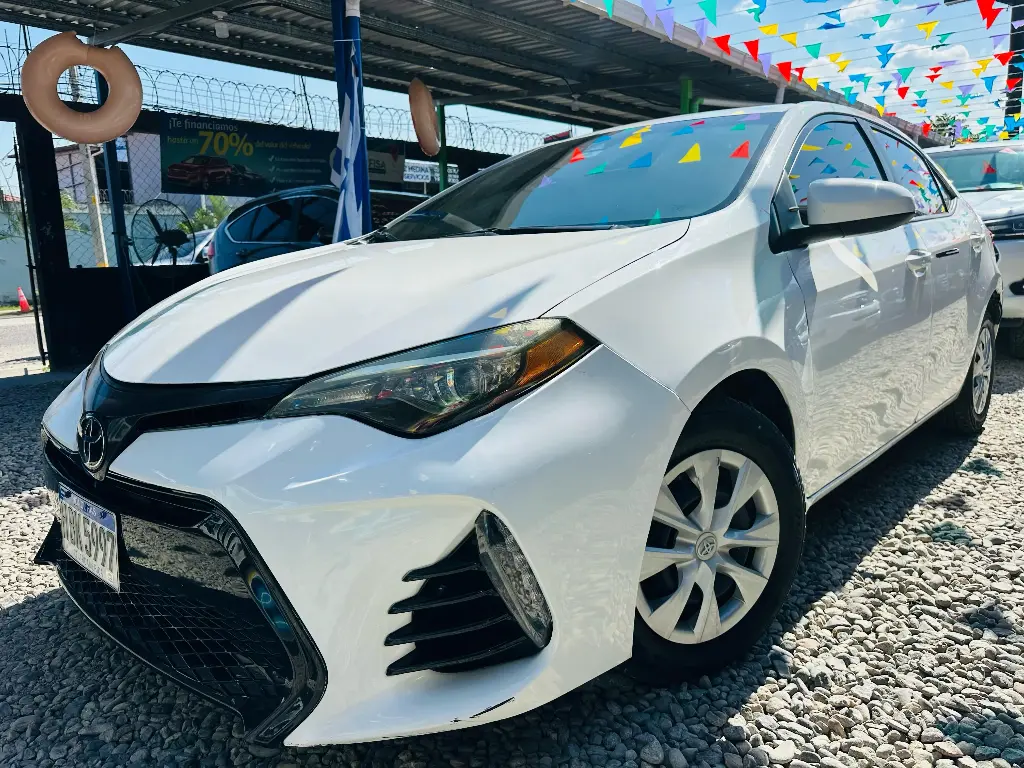 Toyota Corolla Blanco 2019 Automatico