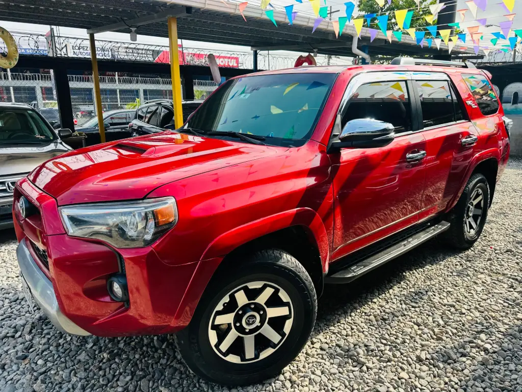 Toyota 4Runner Rojo 2021 Automatico