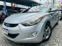 Hyundai Elantra Plateado 2012 automatico