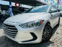 Hyundai Elantra Plateado 2018 Automatico