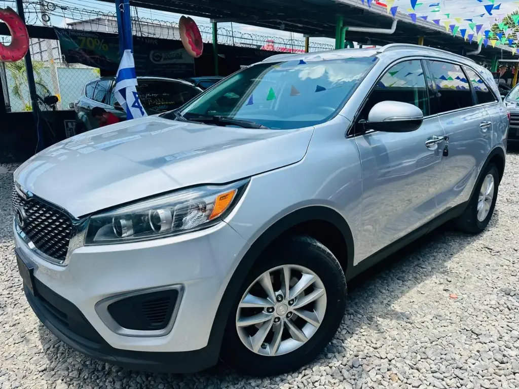 Kia Sorento Plateado 2016 Automatico