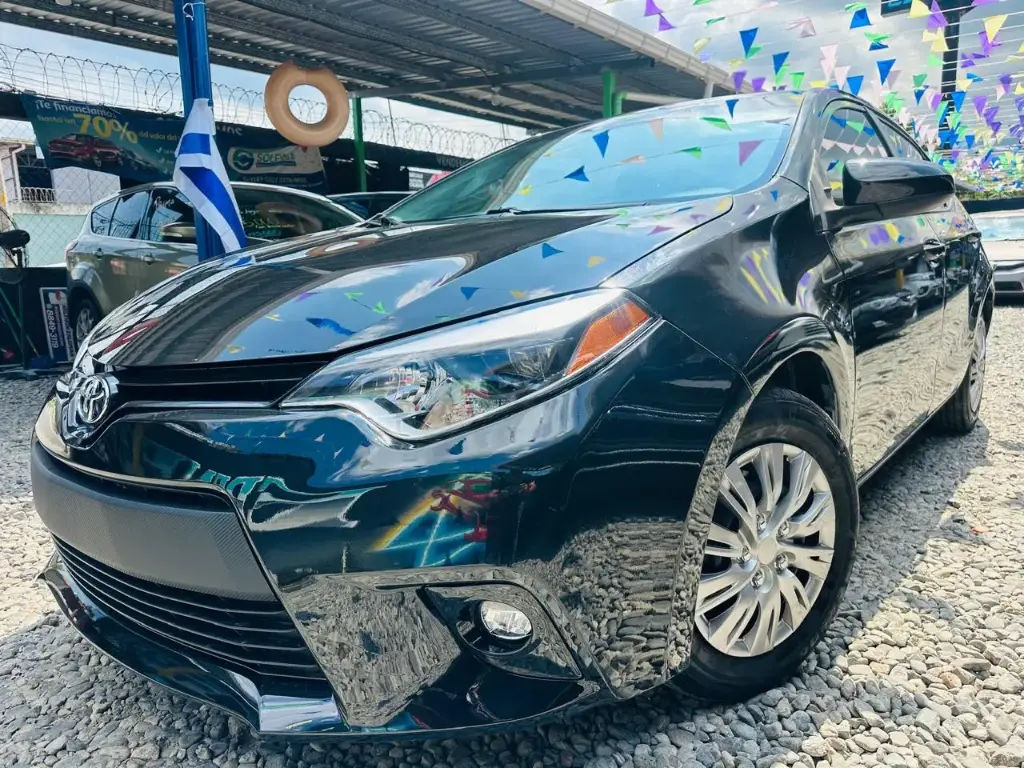 Toyota Corolla Negro 2016 Automatico