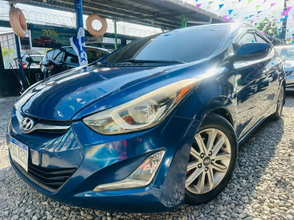 Hyundai Elantra Azul 2015 Automatico