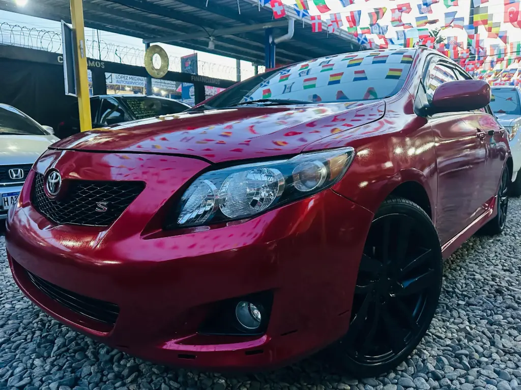 Toyota Corolla Rojo 2009 Automatico