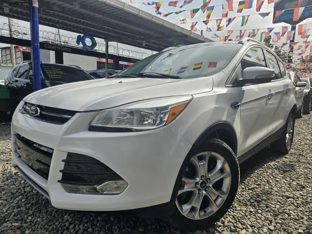 Ford Escape Blanco 4X4 2015 Automatico