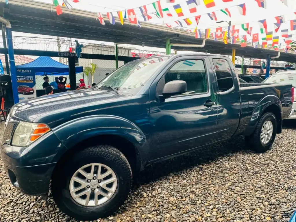Nissan Frontier Azul 4x4 2015 Mecanico