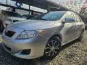 Toyota Corolla Plateado 2010 Automatico