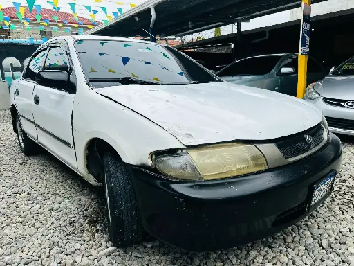 [HCM5706] Mazda Protege Blanco 1996 Automatico