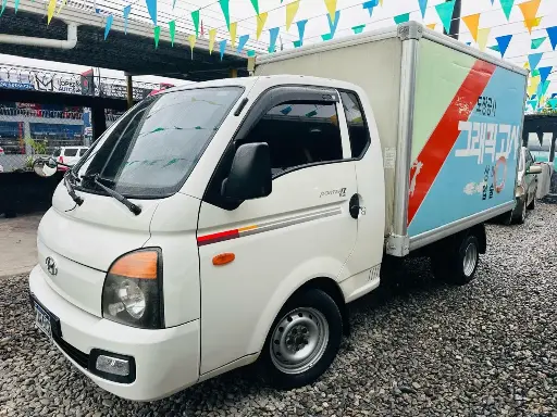 [HAW6018] Hyundai Porter II Blanco 2012 Automatico