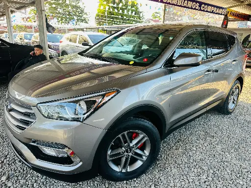 [JAY1632] Hyundai Santa fe 4X4 Gris 2018 Automatico