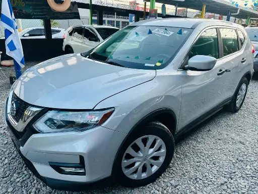 [JAY4268] Nissan Rogue Plateado 2017 Automatico