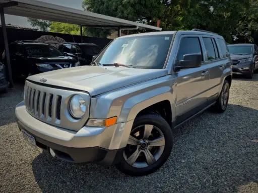 [HDE2152] Jeep Patriot Plateado 2016 Automatico