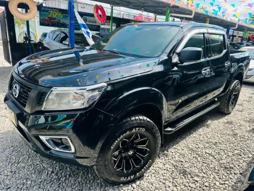 [HBB5156] Nissan Frontier Negro 2021 Mecanico