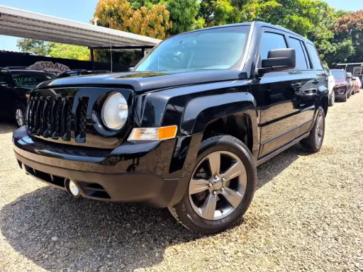 [HCW5398] Jeep Patriot Negro 2017 Automatico