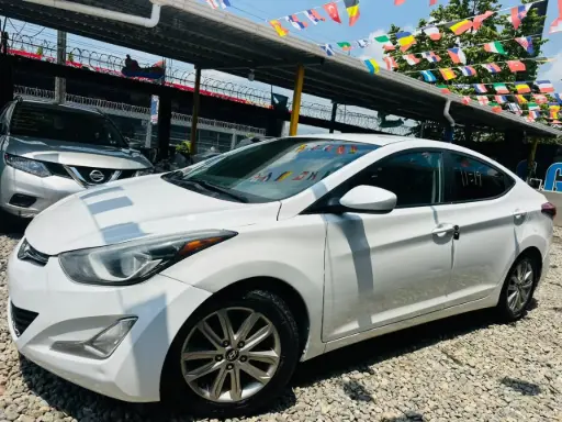 [JDO1368] Hyundai Elantra Blanco 2015 Automatico