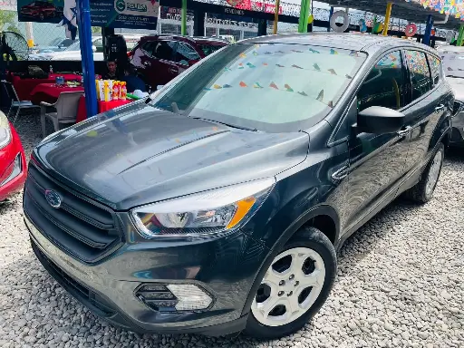 [JAJ3499] Ford Escape Gris 2017 Automatico