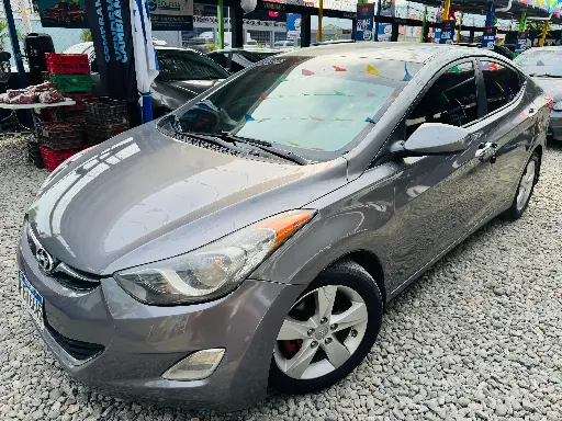 [HBM6645] Hyundai Elantra Gris 2013 Automatico